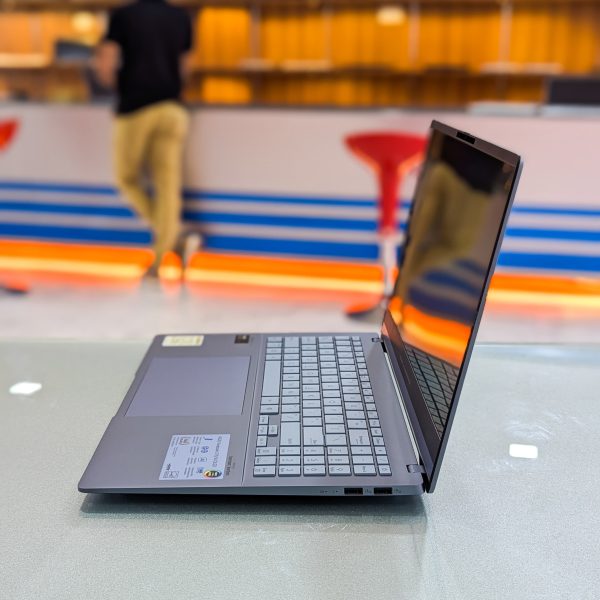 Brand New Asus VivoBook S 15 | Intel® Core™ Ultra 7-155H | 16GB LPDDR5X Ram |1TB M.2 NVMe | 15.6” inch 3K (2880 x 1620) OLED, 120Hz Display Laptop - Image 5