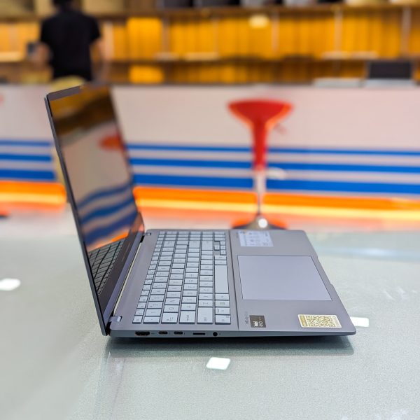 Brand New Asus VivoBook S 15 | Intel® Core™ Ultra 7-155H | 16GB LPDDR5X Ram |1TB M.2 NVMe | 15.6” inch 3K (2880 x 1620) OLED, 120Hz Display Laptop - Image 6