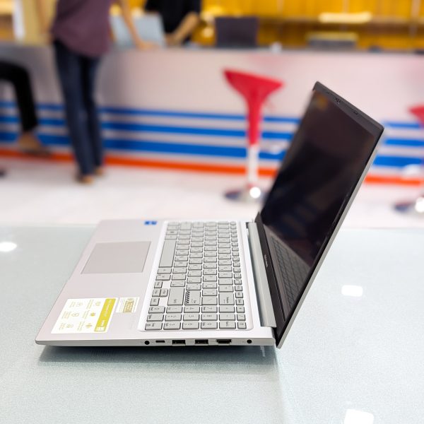 Brand New Asus Vivobook X1504Z " Intel Core i5-12th Gen | 8GB DDR4 RAM | 512GB Nvme Laptop - Image 9