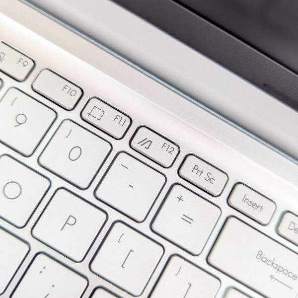 Brand New Asus Vivobook R1502V" Intel Core i5H-13th Gen | 16GB DDR4 RAM | 512GB Nvme Laptop - Image 6